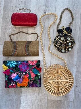 5️⃣👛👜 5 Bag Bundle - Unique collection for vacation + summer events 🌞❤️